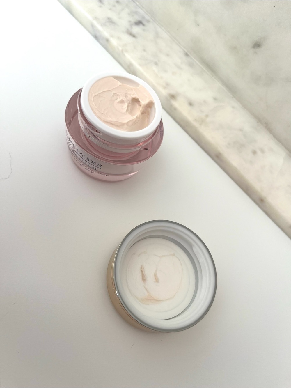 ESTEE LAUDER Resilience Lift SPF 15 Firming Sculpting Face & Neck Crème, 15 ml - Picture 5 of 5